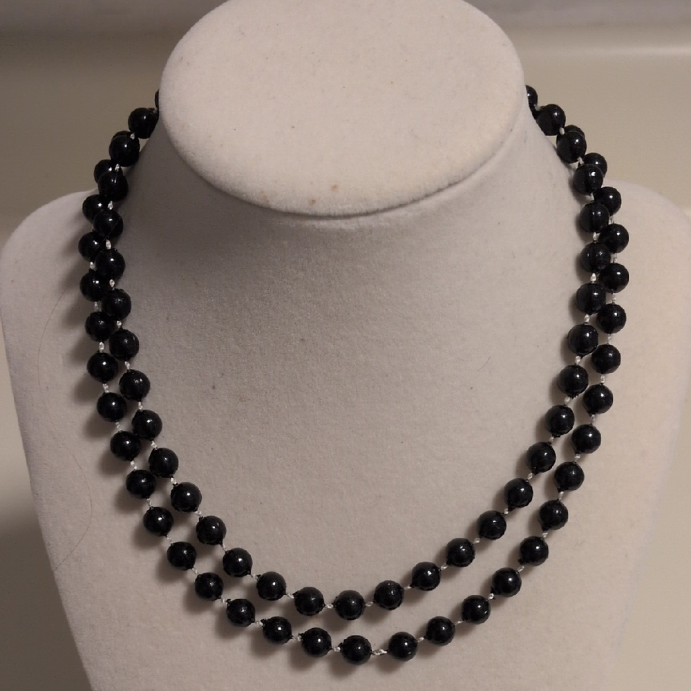 Elegant‎ Black Beaded Costume Necklace 32"